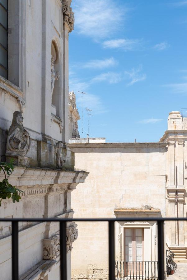 Palazzo Charlie Bed & Breakfast Lecce Ngoại thất bức ảnh